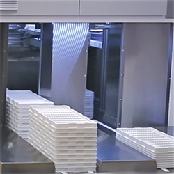 Tray Handling